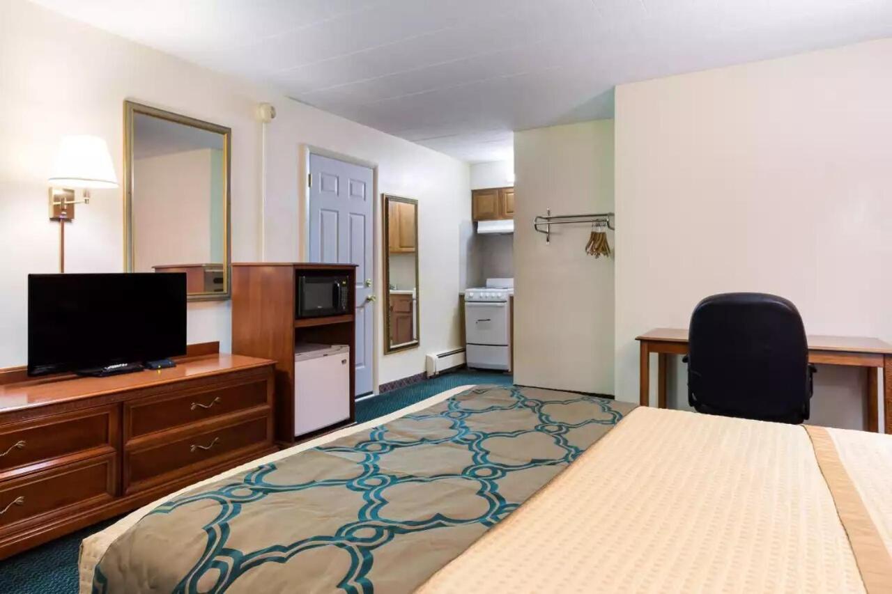 Royal Inn Clearfield Buitenkant foto