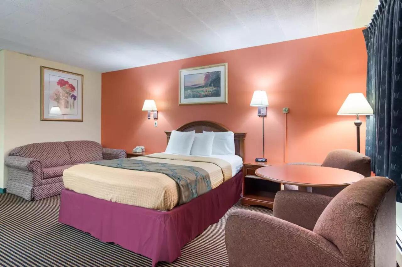 Royal Inn Clearfield Buitenkant foto